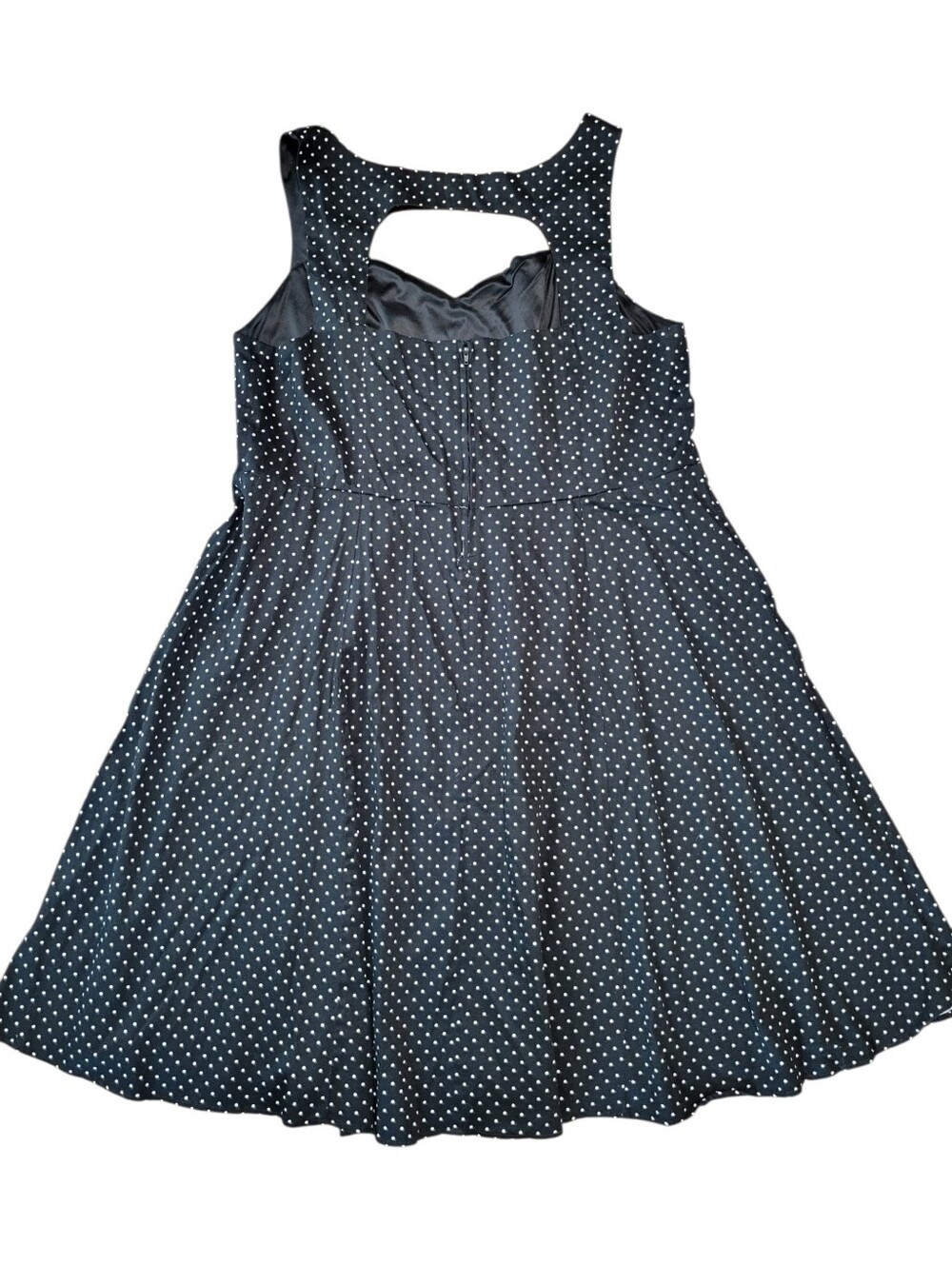 Torrid Black White Polka Dot Sweetheart Neckline Fit-and-Flare Dress - Picture 3 of 11